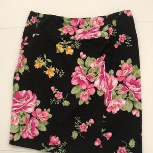 Floral Fitted Skirt